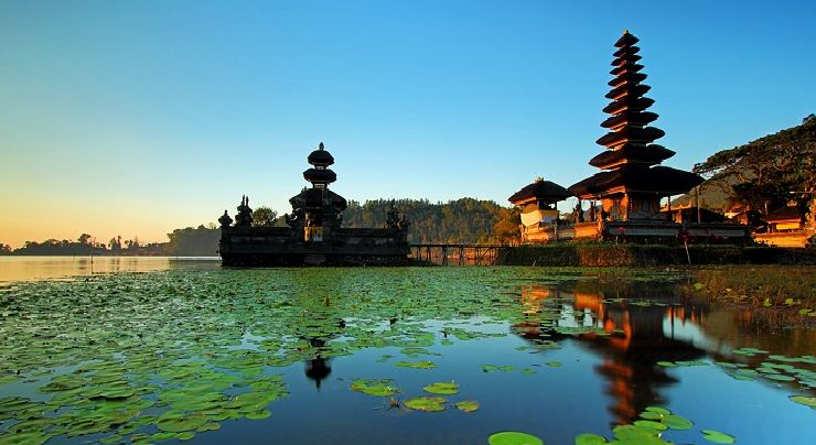 Explore Kampung Arab in Bali