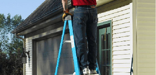 What Are The Various Best Roof Ladders Available For Use