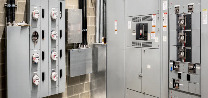 commercial electrician in Bend